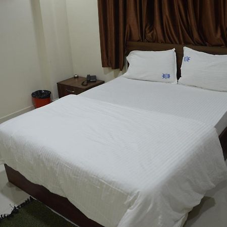 Royal Star Hotels Bangalore Ngoại thất bức ảnh