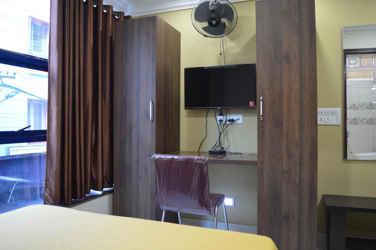 Royal Star Hotels Bangalore Ngoại thất bức ảnh
