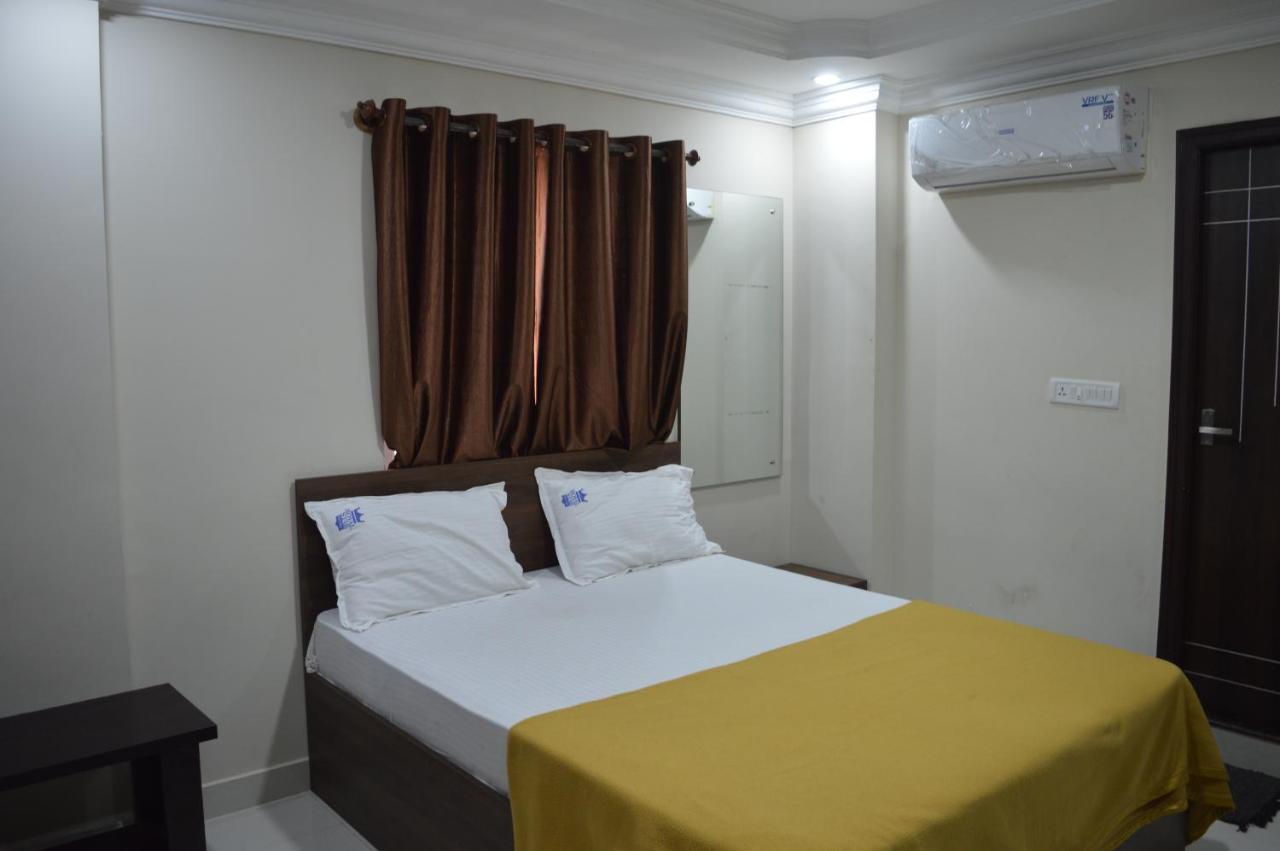 Royal Star Hotels Bangalore Ngoại thất bức ảnh