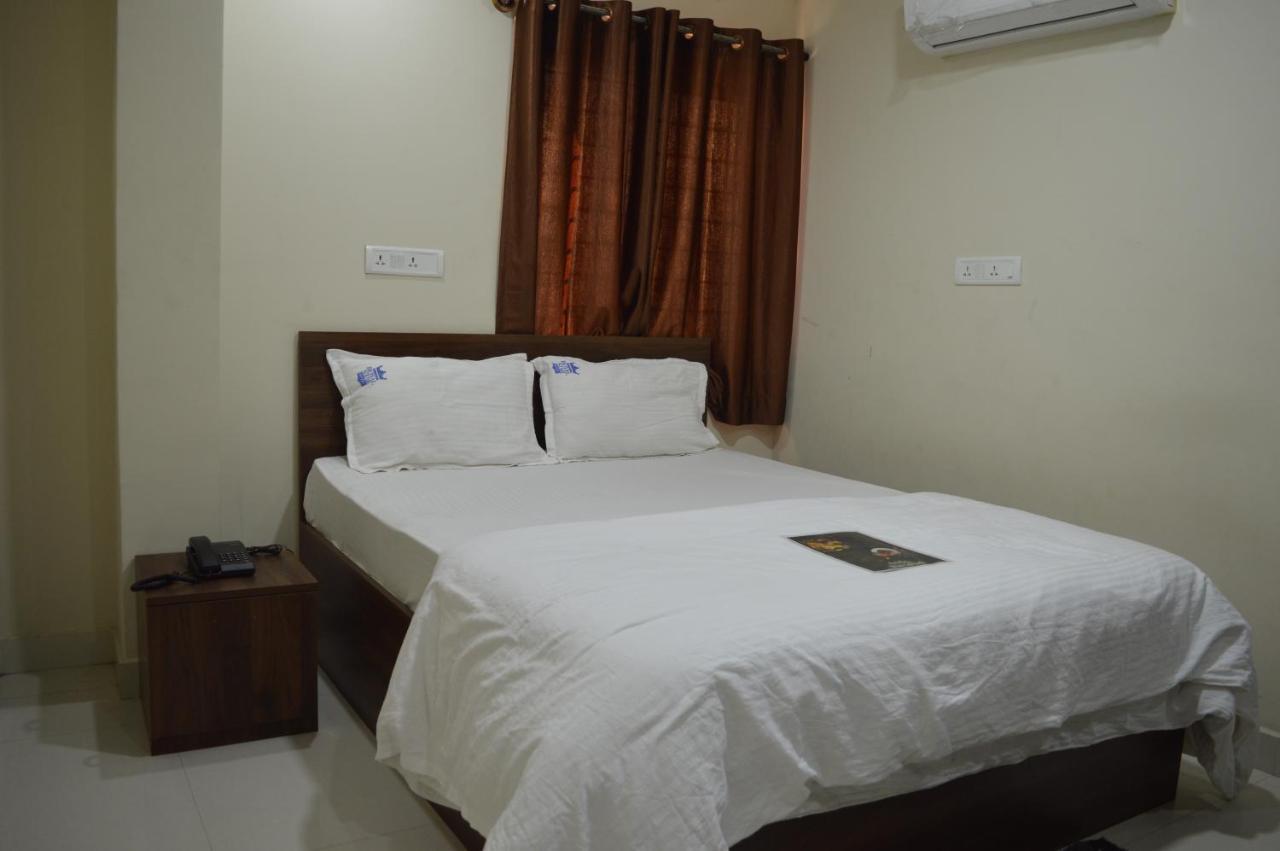 Royal Star Hotels Bangalore Ngoại thất bức ảnh